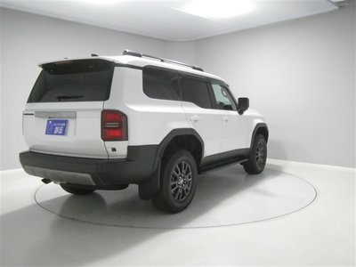 TOYOTA LAND CRUISER 250 - 3