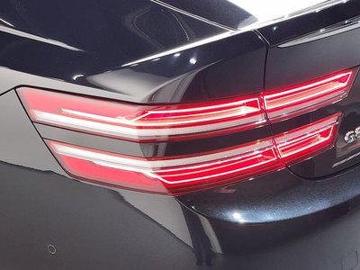 صورة 10 لـ 2020 GENESIS G80 (RG3)