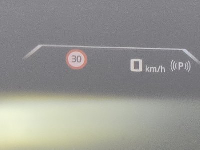 2025 BMW X1 缩略图 18
