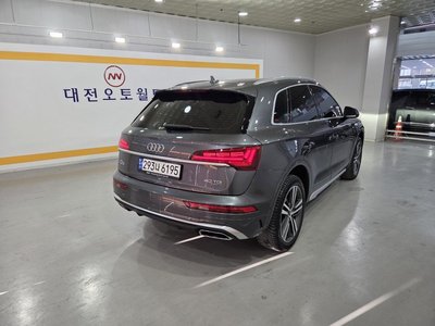 AUDI Q5 - 6