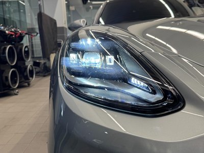 PORSCHE PANAMERA - 4