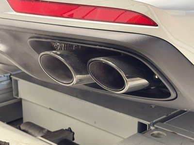 PORSCHE PANAMERA - 8