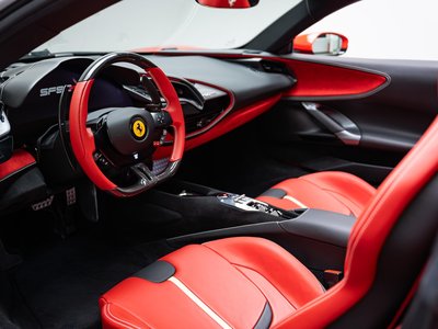 FERRARI SF90 SPIDER - 9