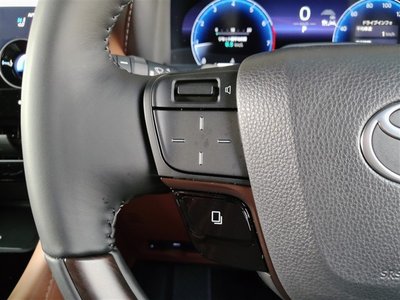 2024 Toyota VELLFIRE thumbnail 32