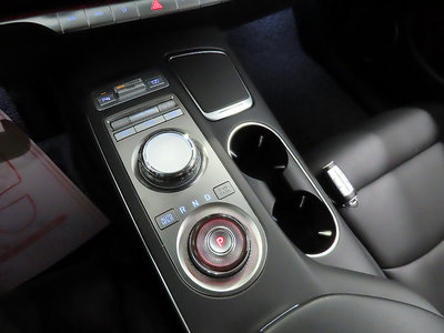 صورة مصغرة 12 لـ 2023 Genesis GV70