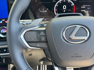 صورة مصغرة 42 لـ 2026 Lexus RX