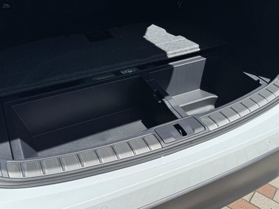 صورة مصغرة 33 لـ 2026 Lexus RX
