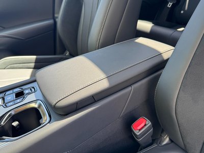 صورة مصغرة 69 لـ 2026 Lexus RX