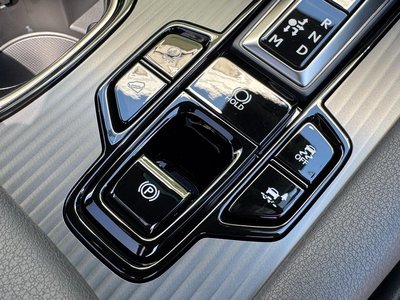 صورة مصغرة 64 لـ 2026 Lexus RX