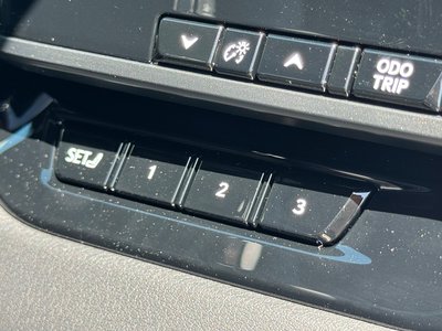 صورة مصغرة 37 لـ 2026 Lexus RX