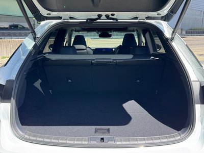 صورة مصغرة 32 لـ 2026 Lexus RX
