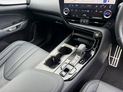 صورة مصغرة 48 لـ 2023 Lexus NX