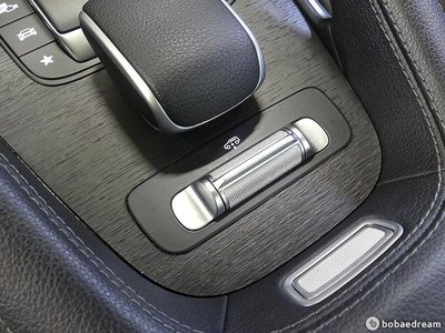 2022 Mercedes-BENZ GLE thumbnail 19