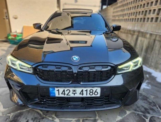 BMW 3 SERIES - View 1