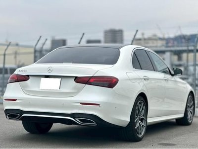 MERCEDES-BENZ E-CLASS - 2