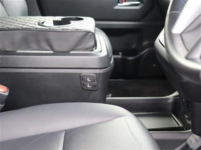 2020 Toyota GRAND ACE 缩略图 23