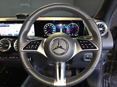 MERCEDES-BENZ GLB - 7