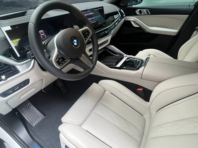 صورة 10 لـ 2026 BMW X6