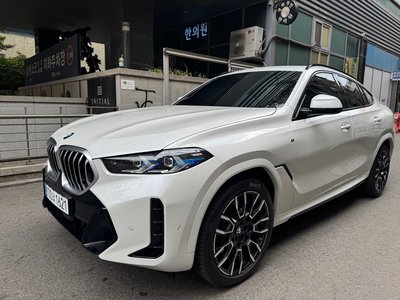 صورة 1 لـ 2026 BMW X6