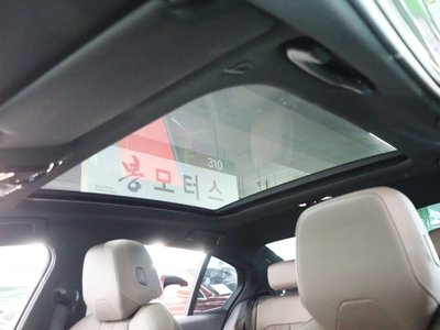 2023 BMW 5 SERIES 照片 6