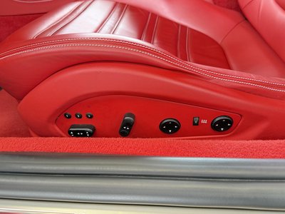 2009 FERRARI CALIFORNIA — миниатюра 39