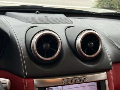 2009 FERRARI CALIFORNIA — миниатюра 55