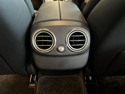 صورة مصغرة 16 لـ 2020 Mercedes-BENZ C-CLASS AMG