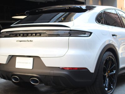PORSCHE CAYENNE - 8