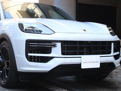 PORSCHE CAYENNE - 6