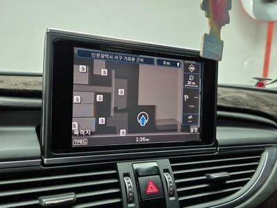 AUDI A7 - 9