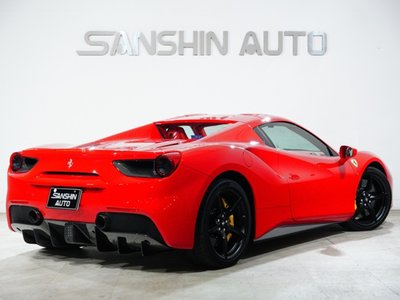 2019 Ferrari 488 SPIDER photo 13