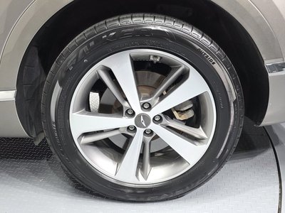 GENESIS GV80 - 8