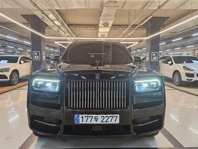 ROLLS-ROYCE CULLINAN