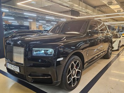 ROLLS-ROYCE CULLINAN - 3
