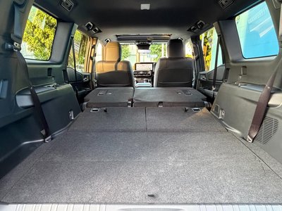 2025 Toyota LAND CRUISER 250 — миниатюра 26