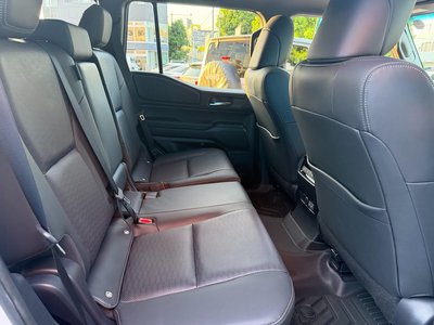 2025 Toyota LAND CRUISER 250 — миниатюра 16