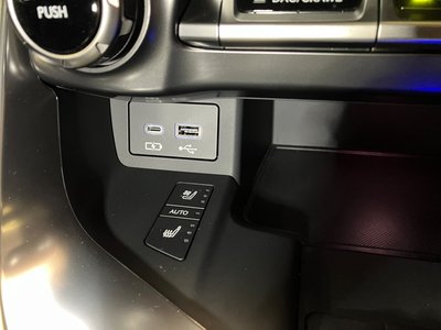 2022 Lexus LX — миниатюра 28