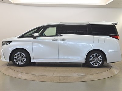 2024 Toyota ALPHARD — фото 5