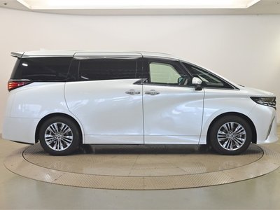 2024 Toyota ALPHARD — фото 4