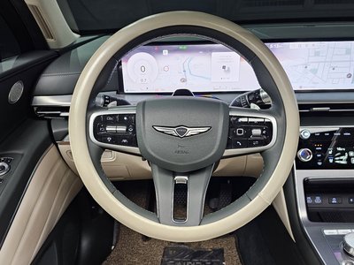 2024 Genesis GV80 thumbnail 14