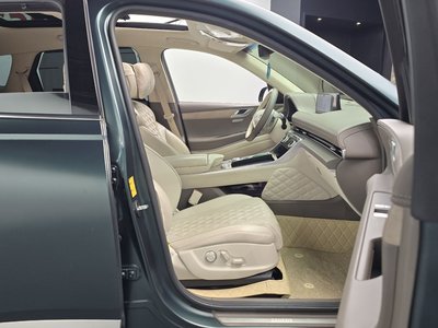 GENESIS GV80 - 10