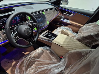 MERCEDES-BENZ E-CLASS - 10