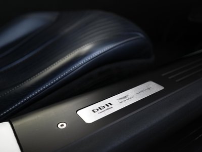 ASTON MARTIN DB11 - 10