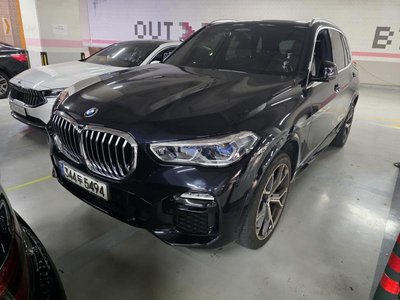 صورة 4 لـ 2021 BMW X5