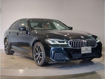 2021 BMW 5 SERIES — фото 6