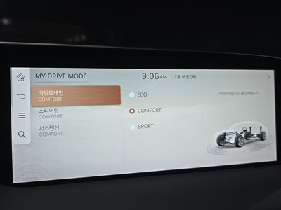 2022 Genesis G90 (RS4) thumbnail 23