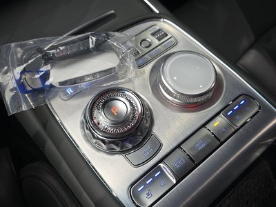 2022 Genesis G90 (RS4) thumbnail 12