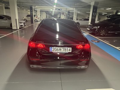 MERCEDES-BENZ E-CLASS - 3