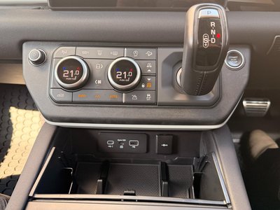 2020 LAND Rover DEFENDER 缩略图 15