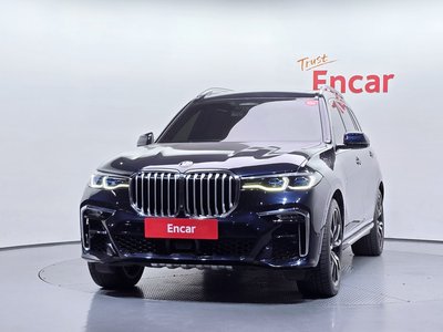 2021 BMW X7 — фото 2